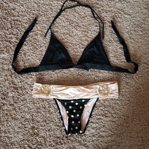 Victoria Secret cheeky bottom bikini